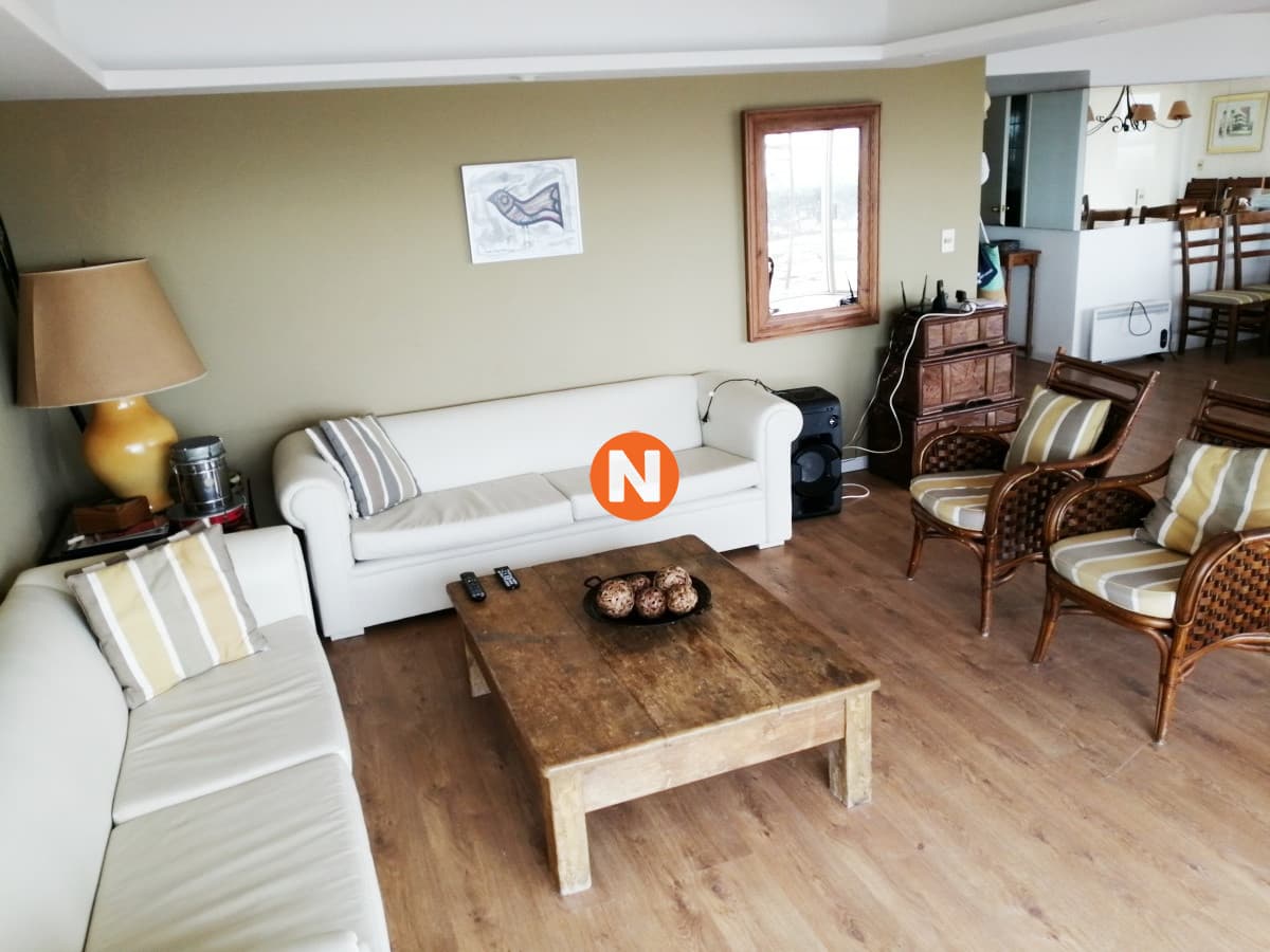 Apartamento Primera Linea Peninsula 5 Dormitorios