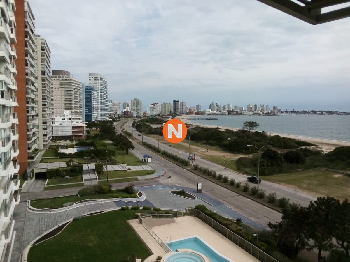 Apartamento en Venta, Mansa, Punta del Este, 3 Dormitorios.