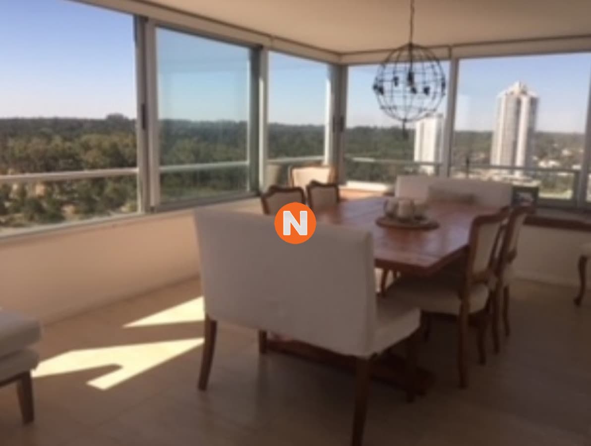 Apartamento en venta en Punta del Este, Brava