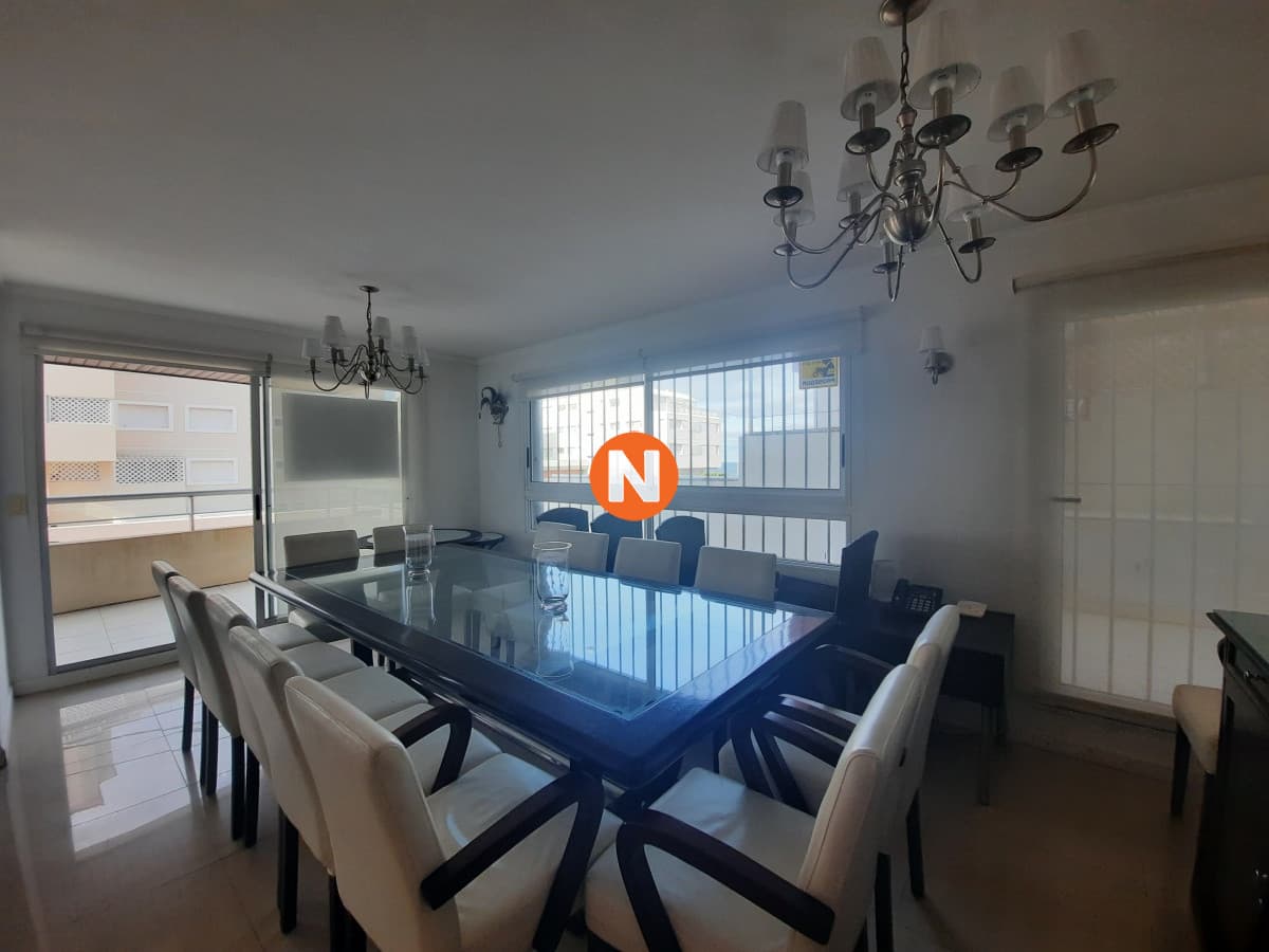DEPARTAMENTO EN VENTA EN PUNTA DEL ESTE
