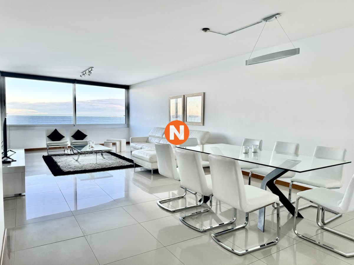 Apartamento Frente al Mar en Brava - Punta del Este