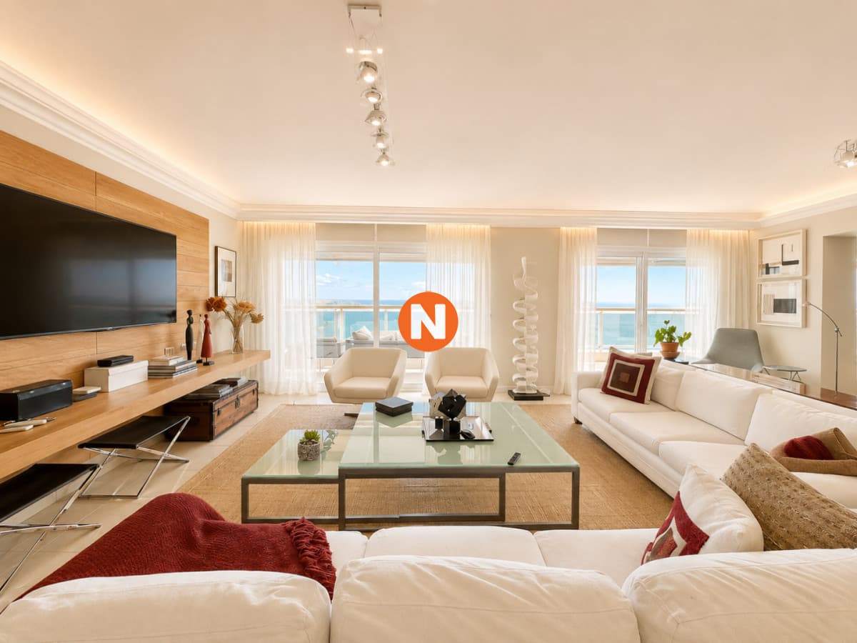 Exclusivo Apartamento en Venta, 4 dormitorios, Le Jardin
