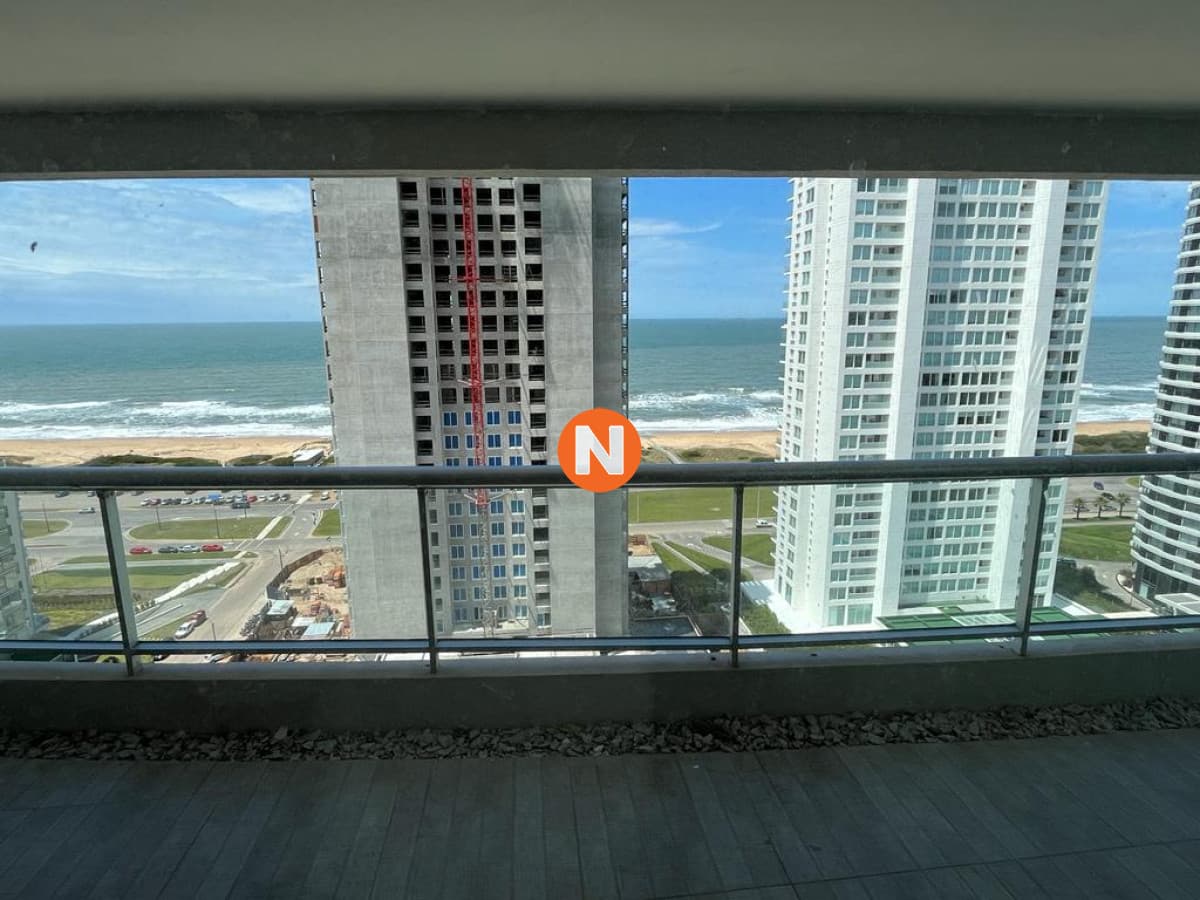 Apartamento torre de categoria