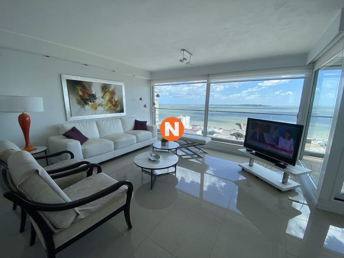Apartamento de 3 dormitorios en suite - VISTA AL MAR
