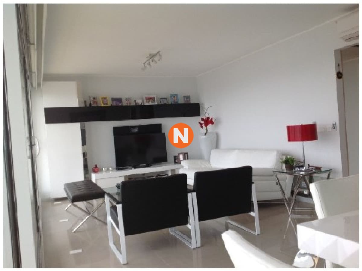 Apartamento en Venta, Mansa, Punta del Este, 3 Dormitorios.
