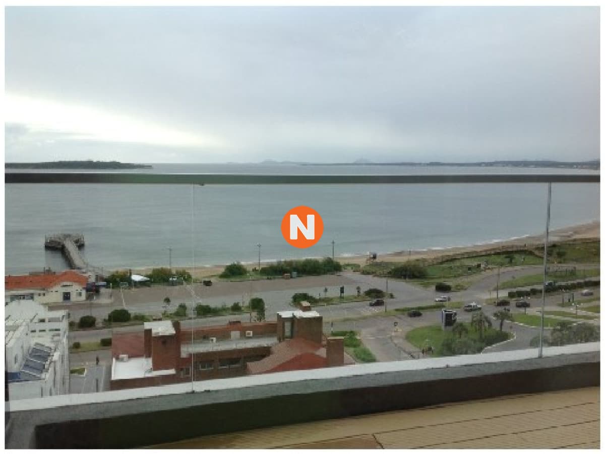 Apartamento en Venta, Mansa, Punta del Este, 3 Dormitorios.