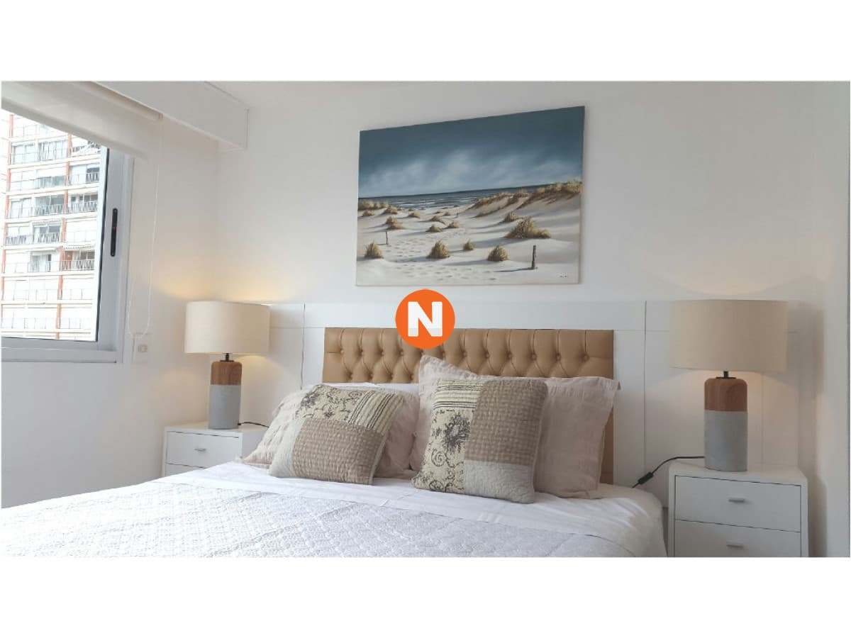 Apartamento en Venta , Península, Punta del Este