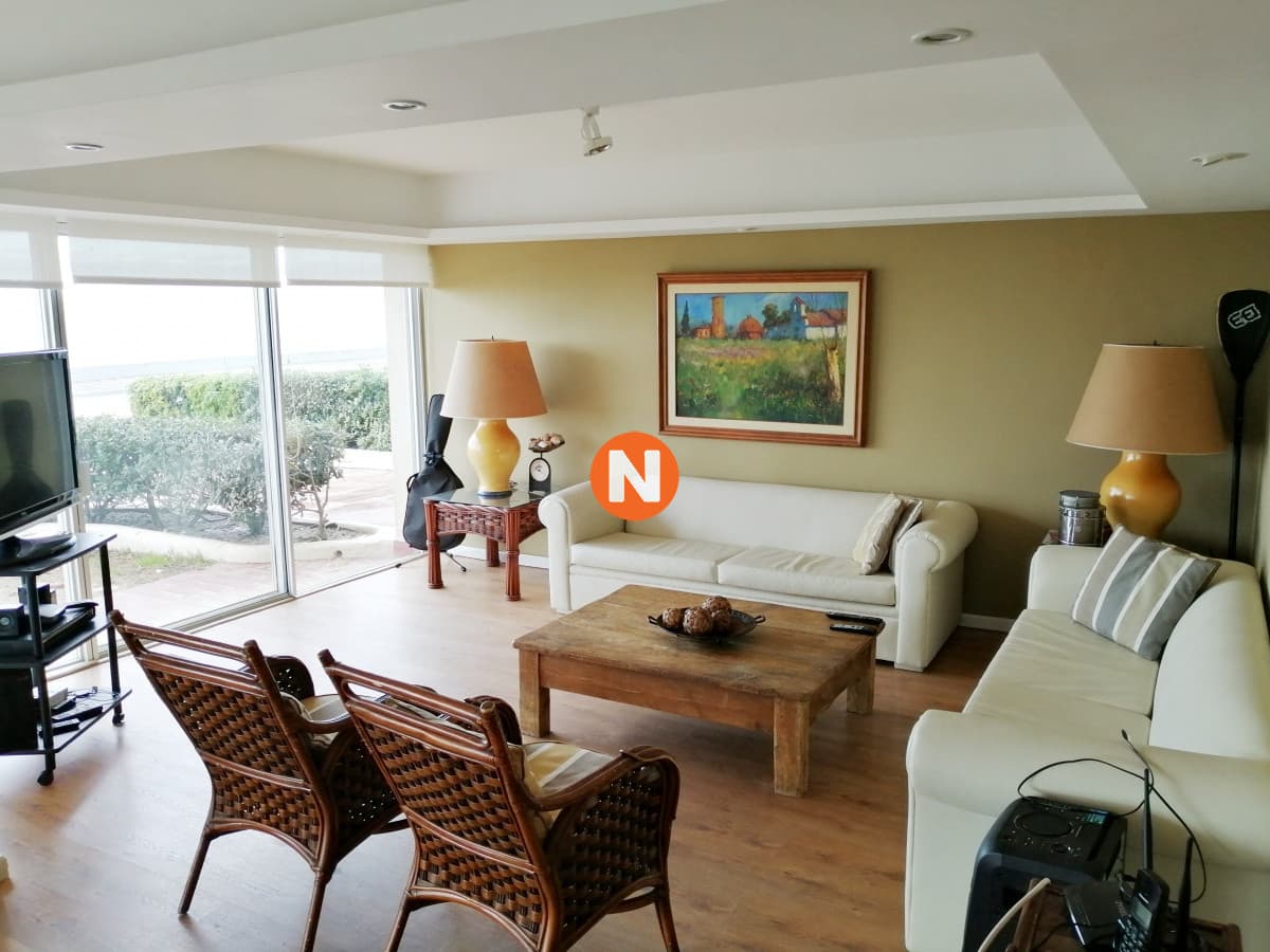 Apartamento Primera Linea Peninsula 5 Dormitorios