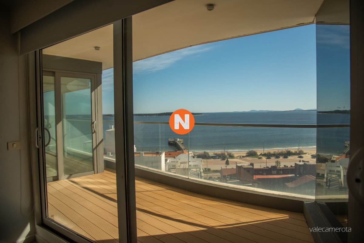 Venta de apartamento 4 ambientes - Peninsula, Punta del Este