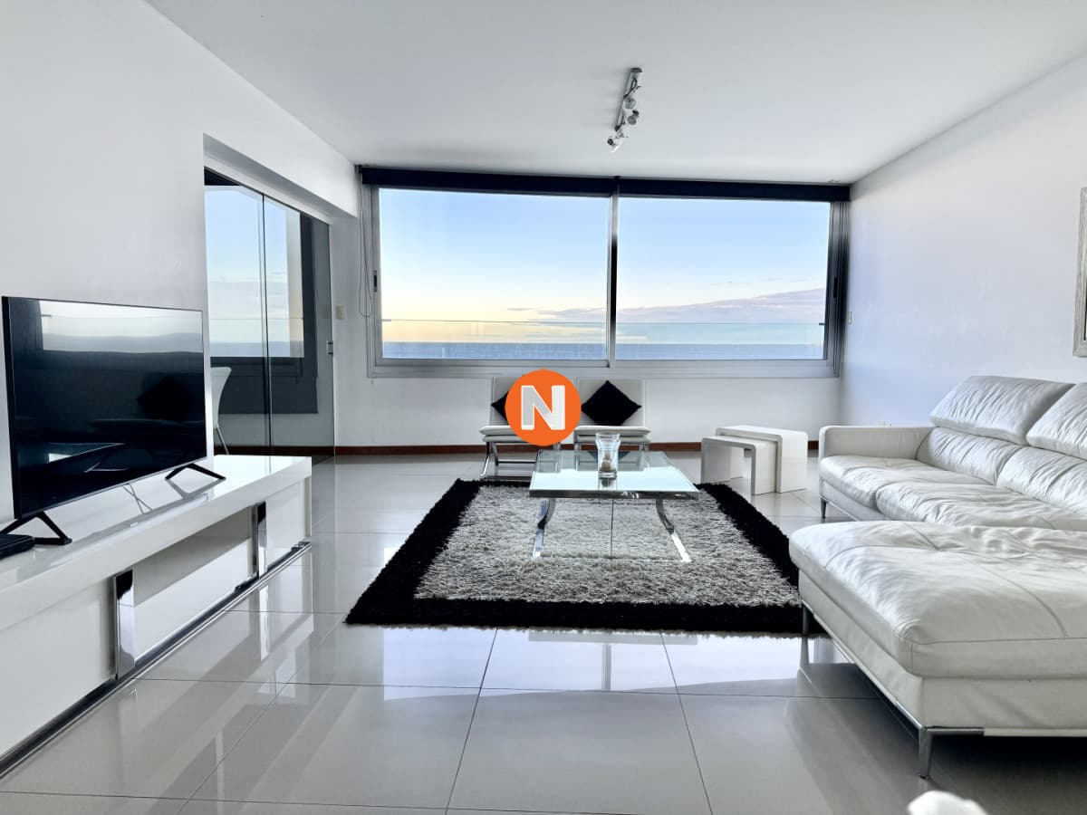 Apartamento Frente al Mar en Brava - Punta del Este