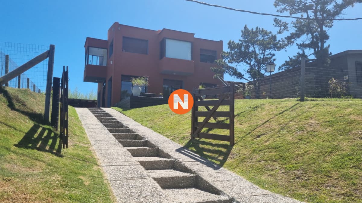 Casa Punta Piedra
