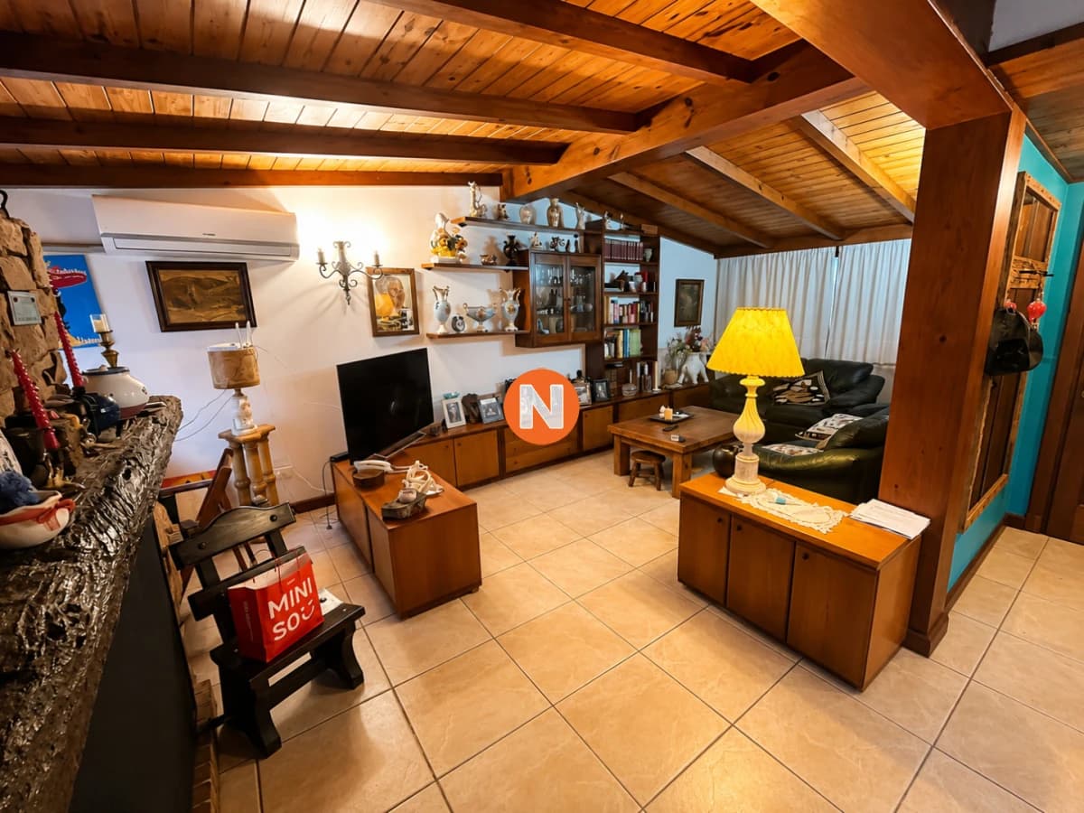 Excelente Casa 3 Dorm en Venta Las Delicias, Pinares