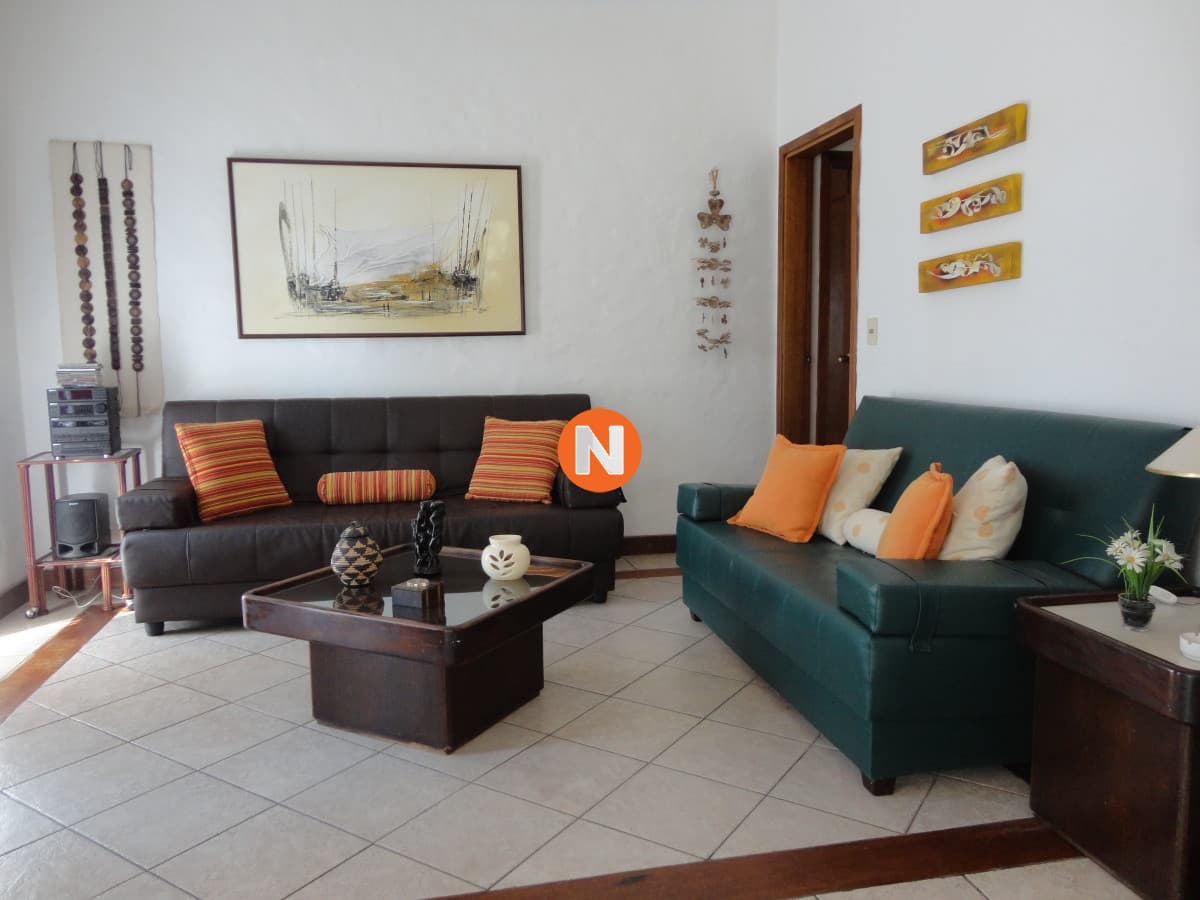 Expectacular Casa en Punta del este - Mansa de 3 Dormitorios