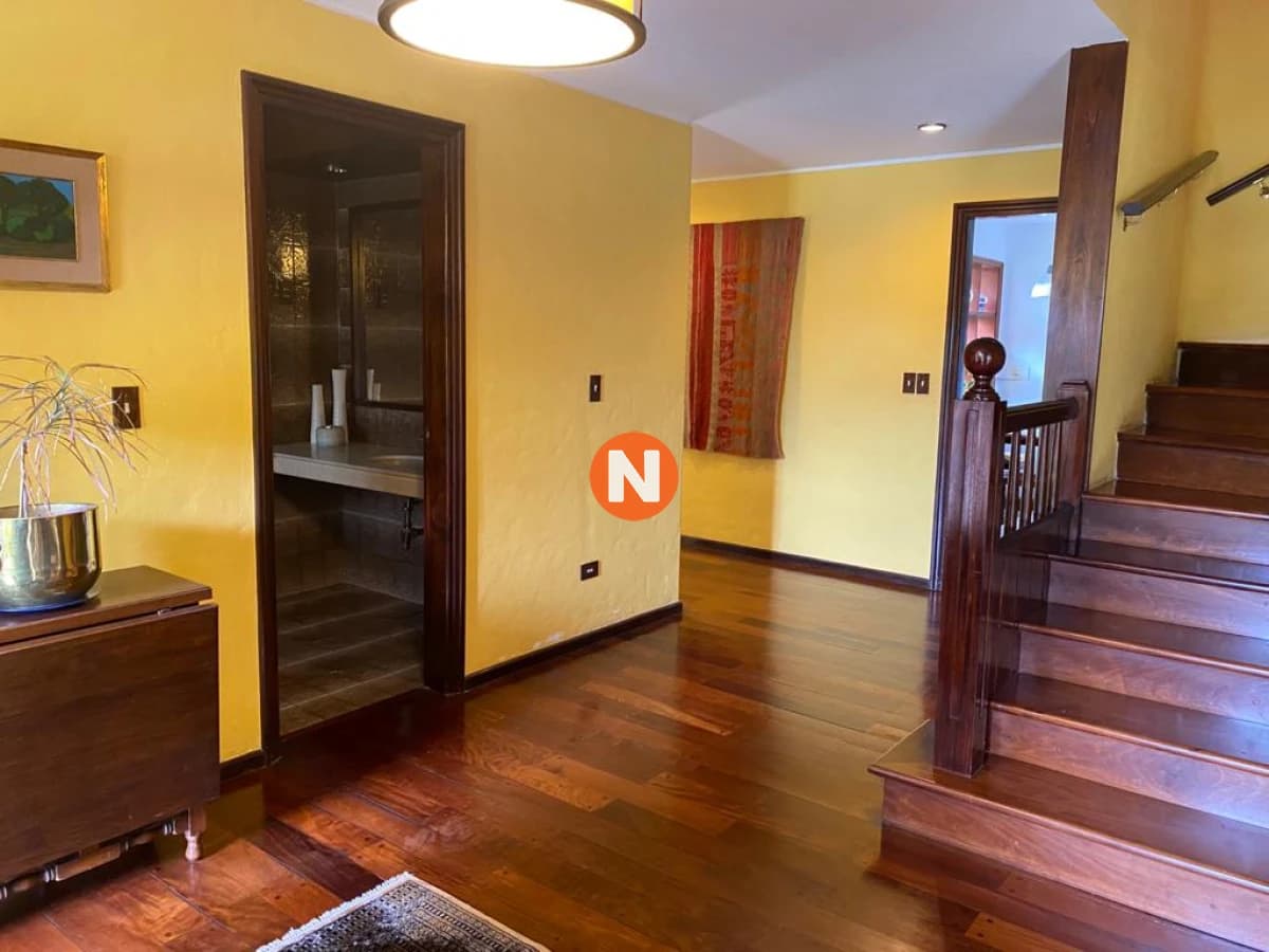 Exclusiva Residencia en la Zona Más Prestigiosa de Punta de ...