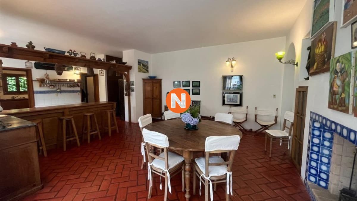 Casa en Venta, 6 dormitorios, La Barra