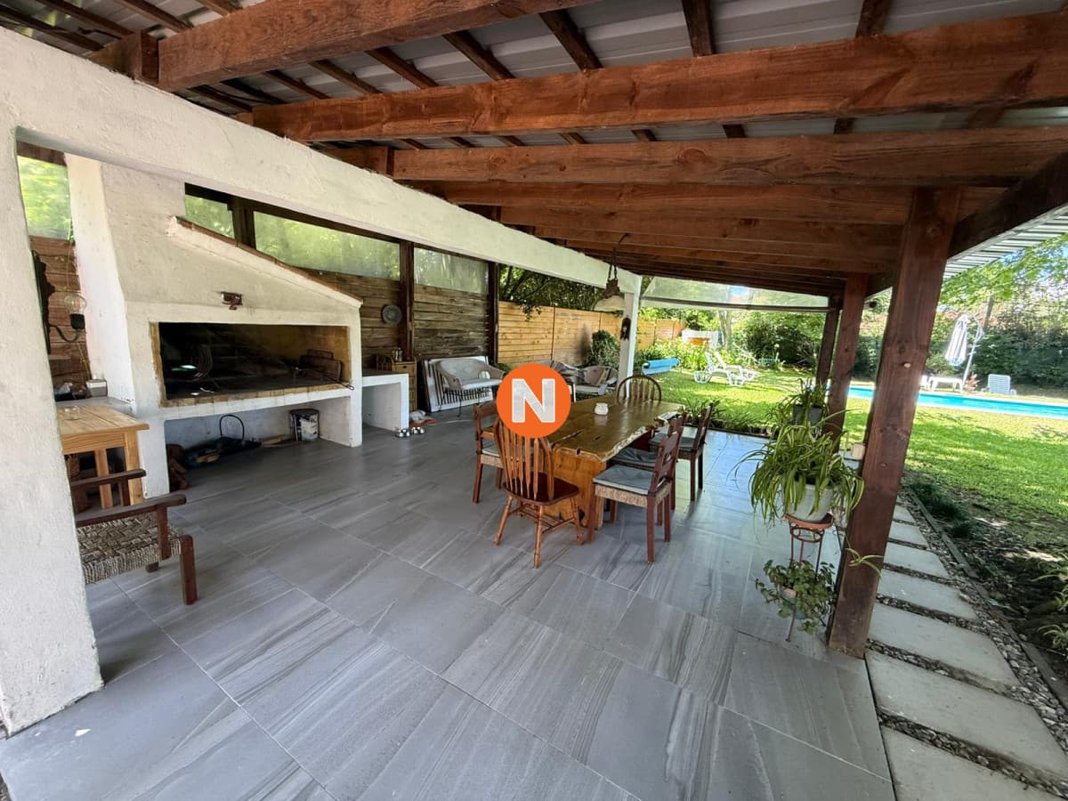 Casa en Venta, 4 dormitorios