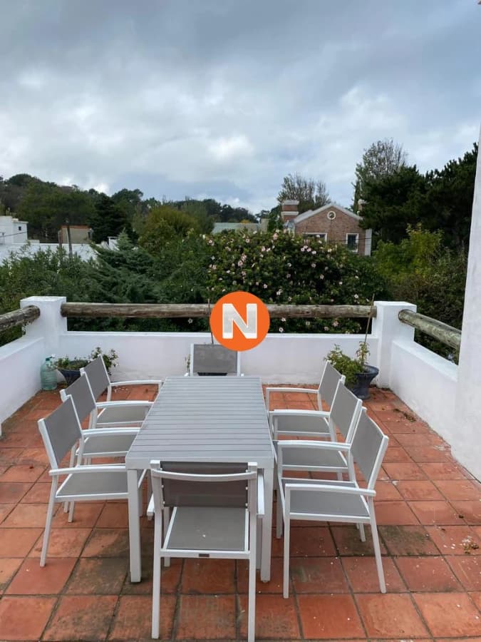 Casa en Venta, La Barra, 5 Dormitorios.