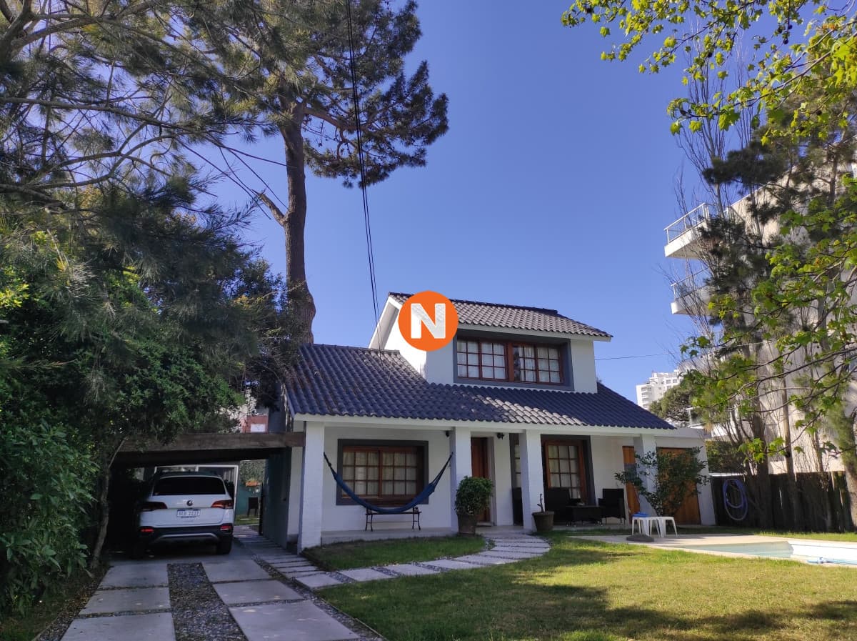 Casa en Venta y Alquiler, Aidy Grill, Punta del Este, 4 Dorm ...