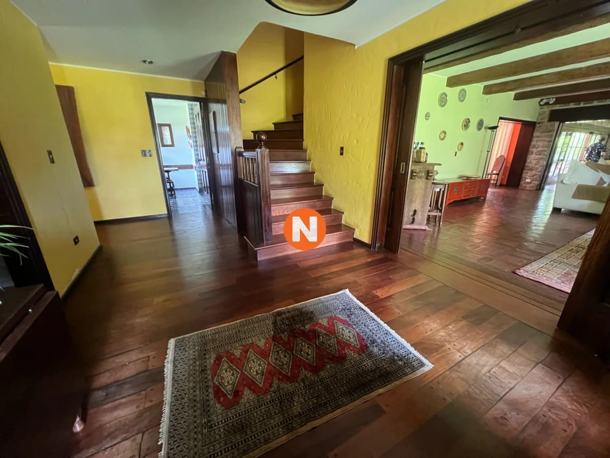 Exclusiva Residencia en la Zona Más Prestigiosa de Punta de ...