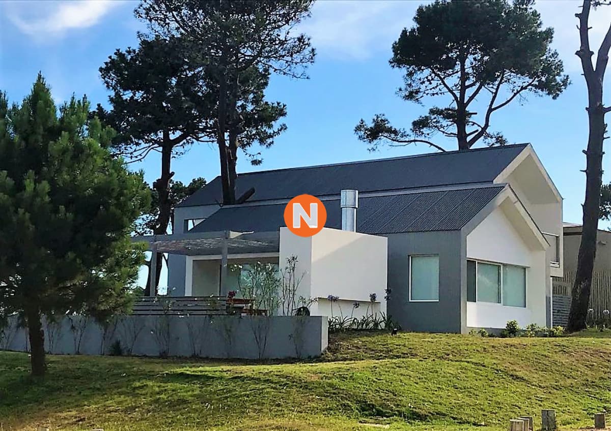 Casa en alquiler, 5 dormitorios, Pinar del Faro