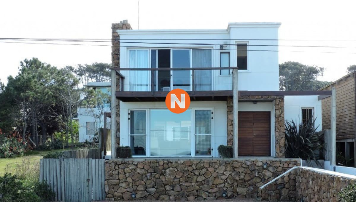Casa en Venta, 5 dormitorios, La Barra