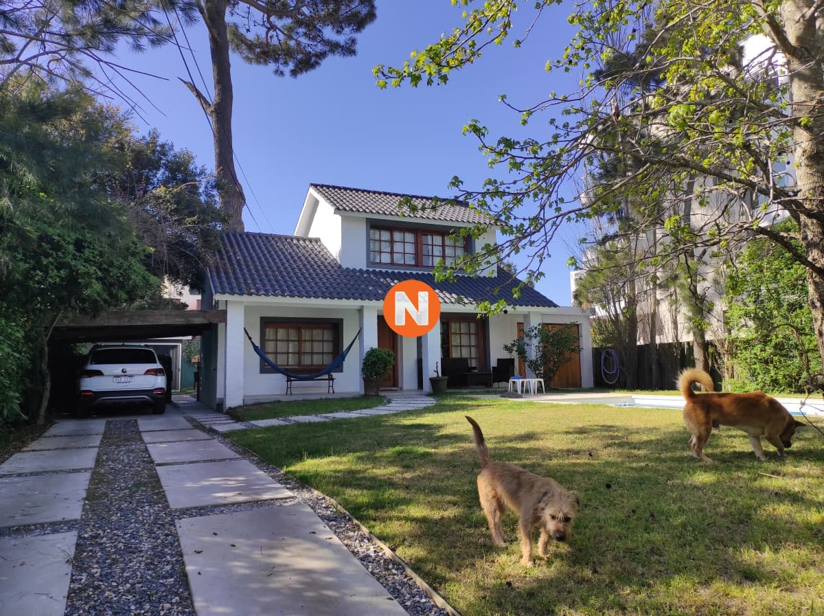 Casa en Venta y Alquiler, Aidy Grill, Punta del Este, 4 Dorm ...