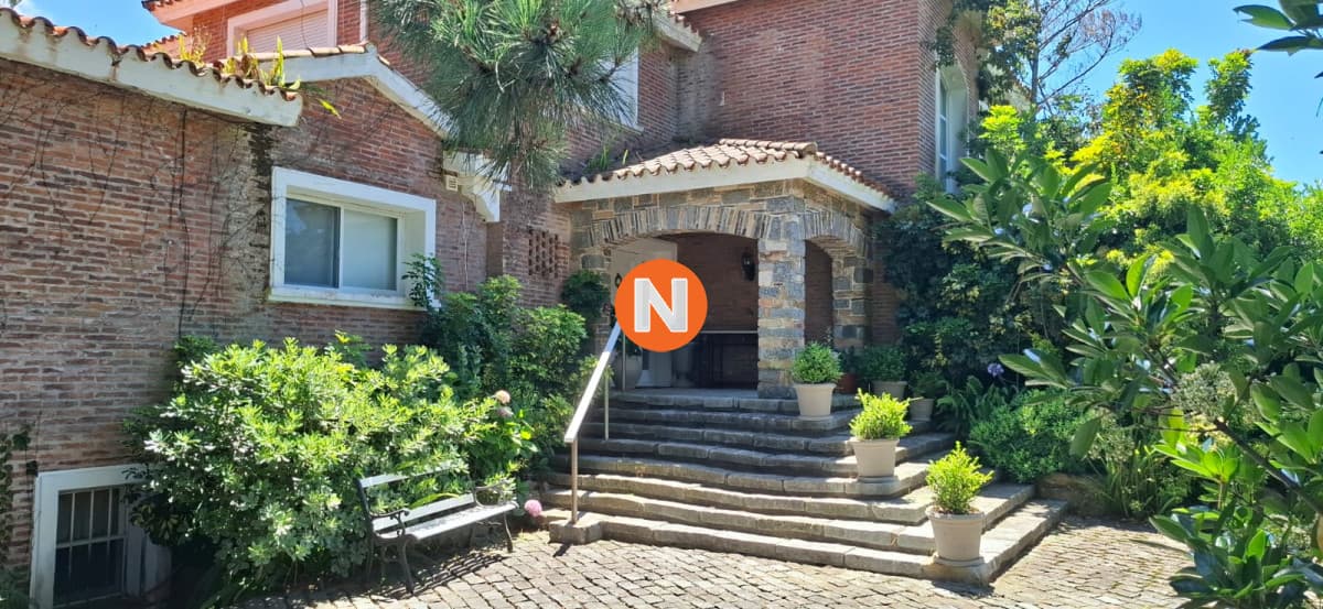 Casa en Alquiler, San Rafael, Punta del Este, 7 Dormitorios.