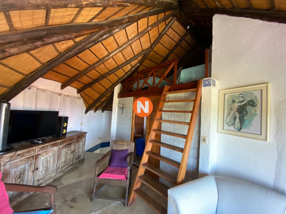Casa en Venta y Alquiler, Manantiales