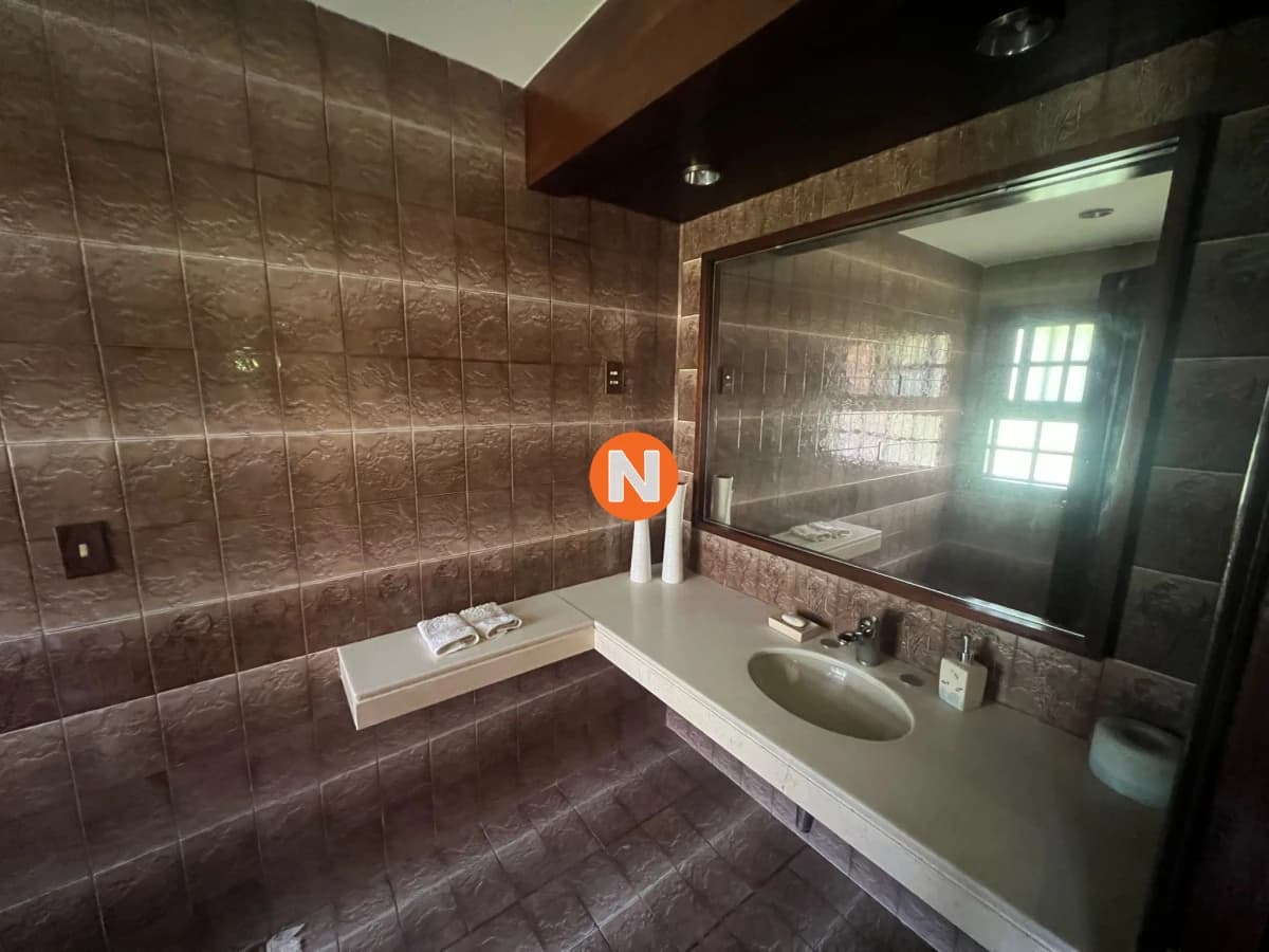 Exclusiva Residencia en la Zona Más Prestigiosa de Punta de ...