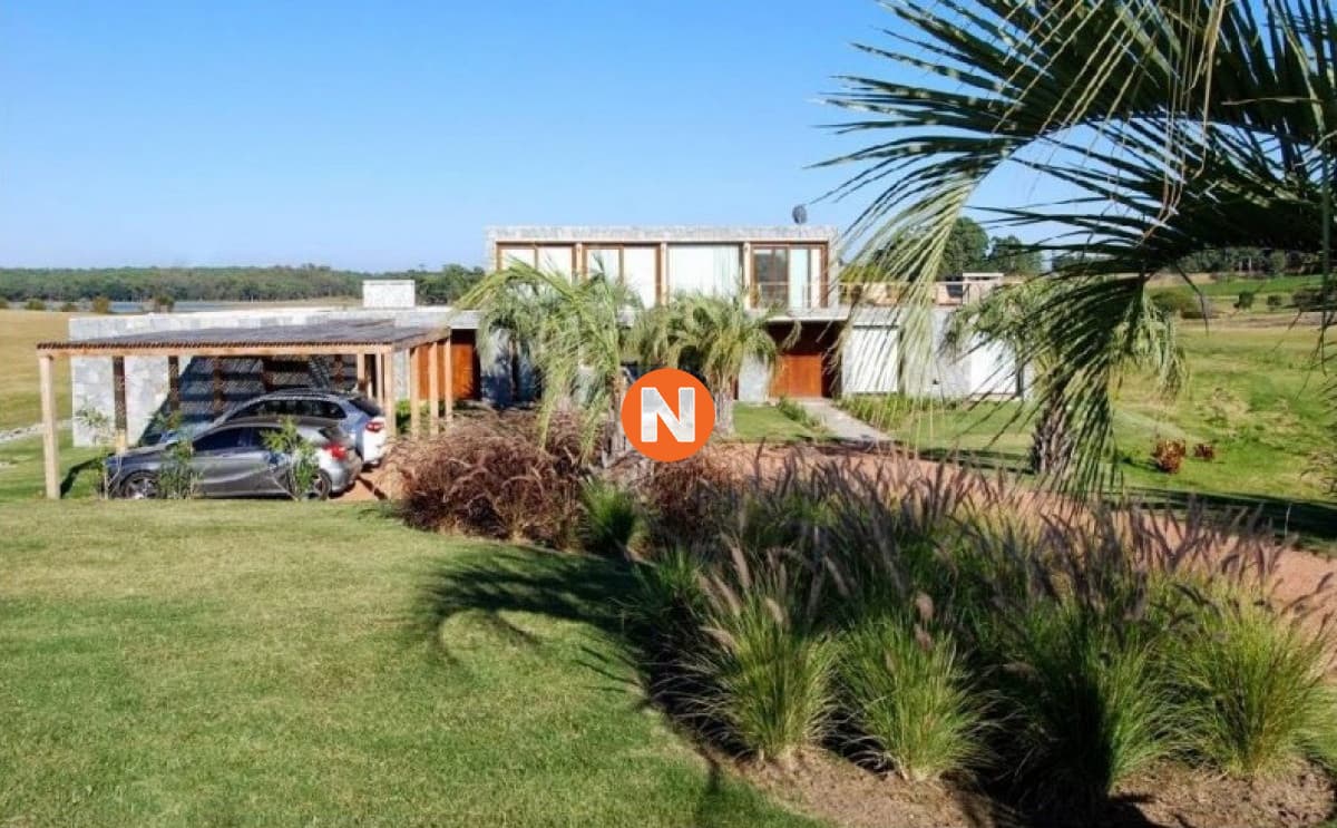 Casa en venta en Laguna States