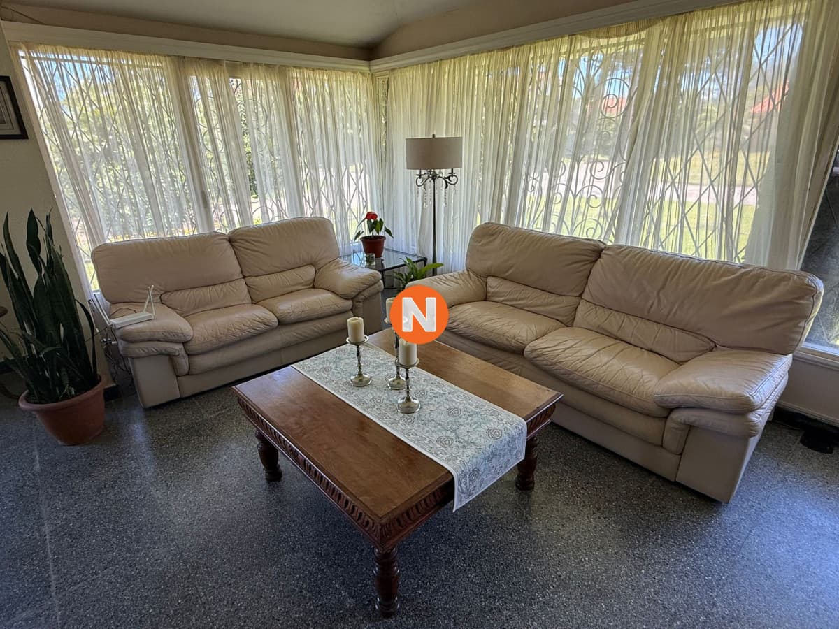 Casa en Venta, 4 dormitorios