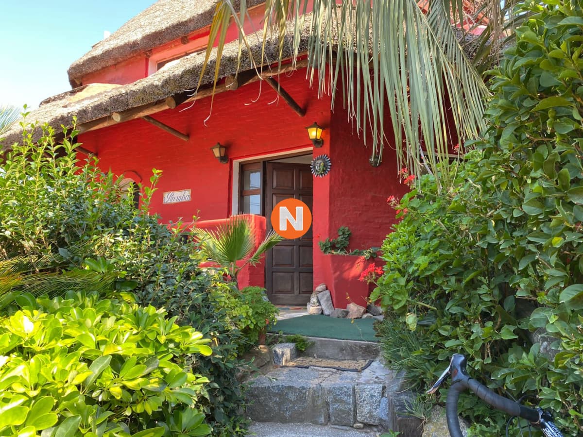 Casa en Venta y Alquiler, Manantiales
