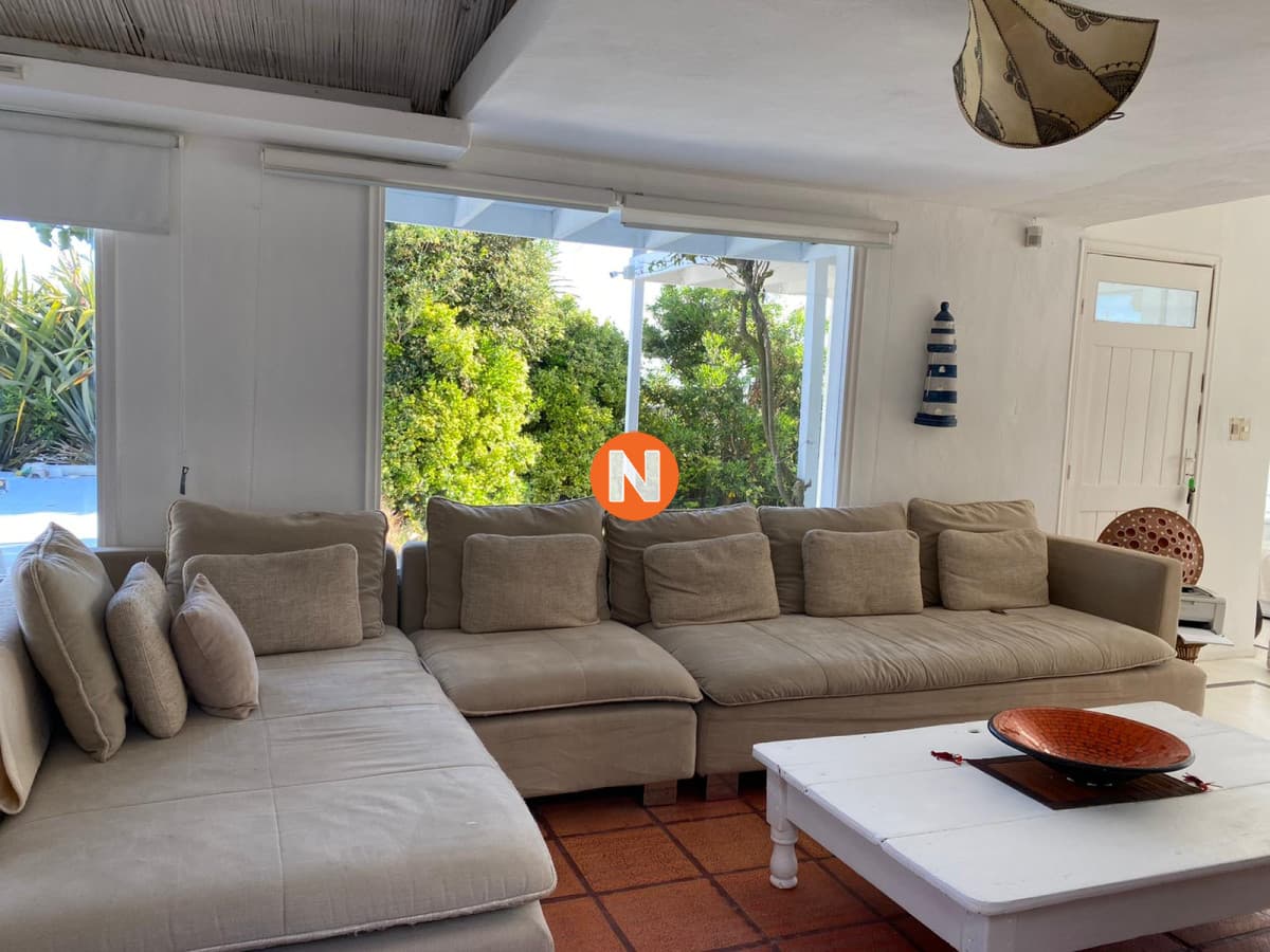 Casa en Venta y Alquiler, La Barra, La Barra, 4 Dormitorios.
