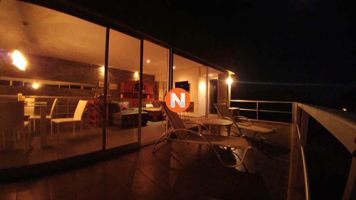 Hermosa Casa en Manantiales