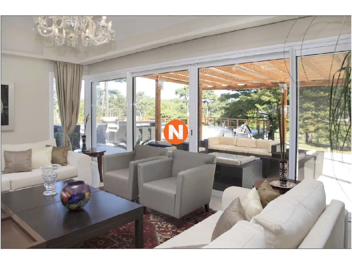 Casa mansion  de lujo en venta  Punta del Este, 8 Dormitorio ...