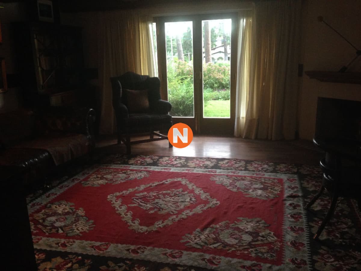 Casa en Venta y Alquiler, Golf, Punta del Este, 7 Dormitorio ...
