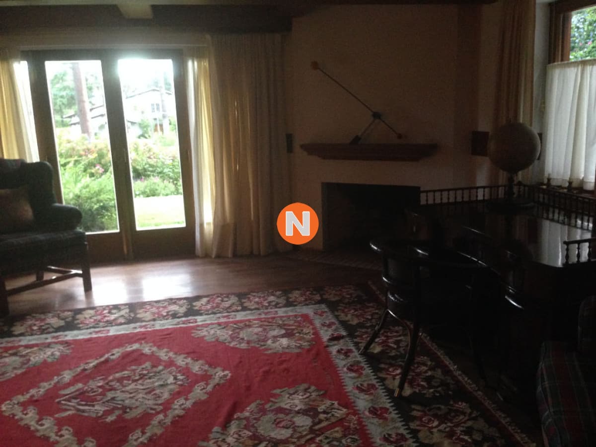 Casa en Venta y Alquiler, Golf, Punta del Este, 7 Dormitorio ...