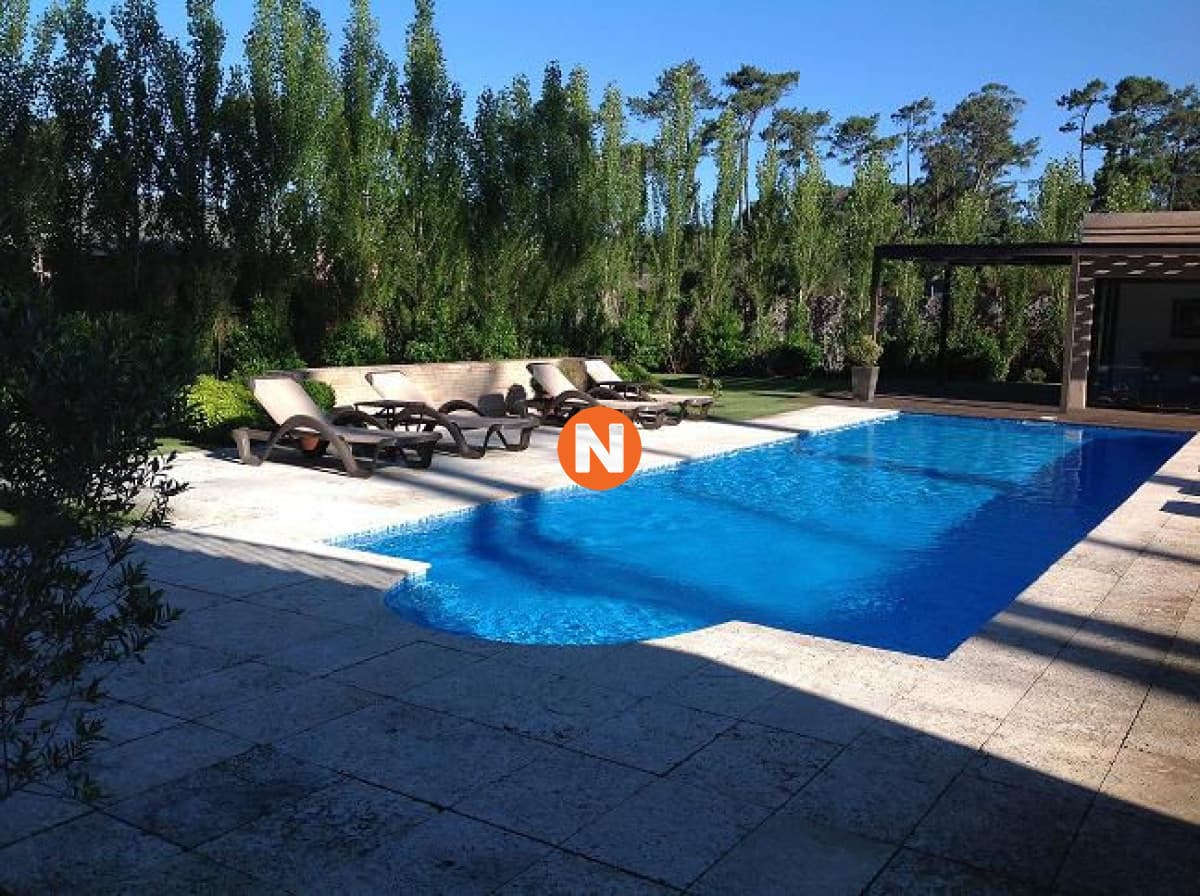 Espectacular Casa venta y alquiler de temporada