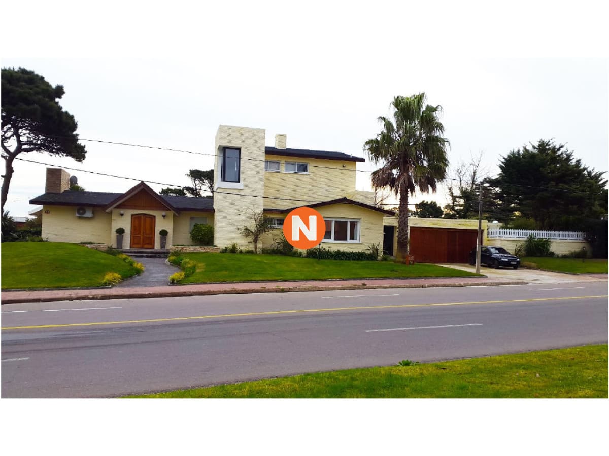 Casa en Venta , Mansa, Punta del Este,