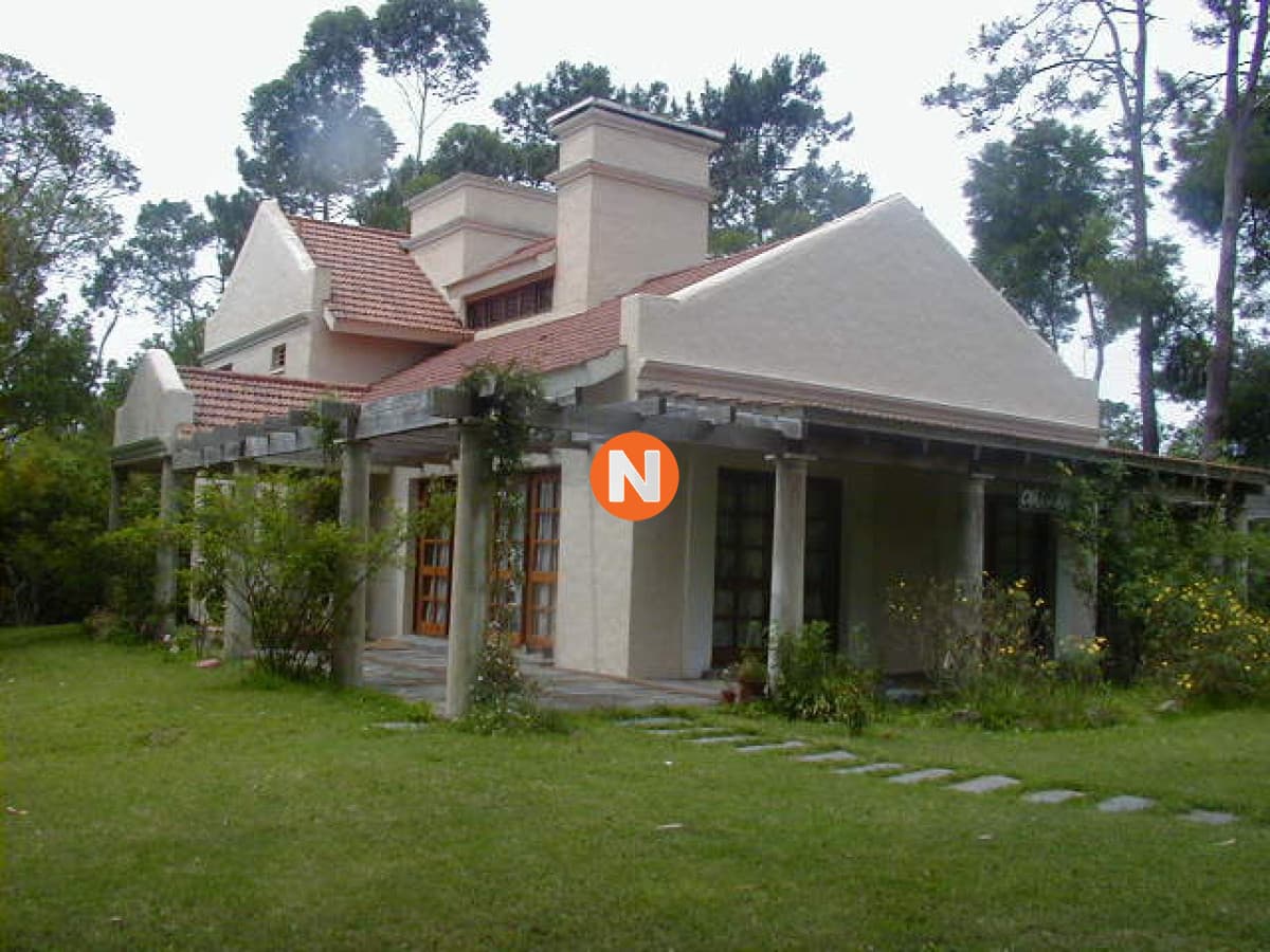 Casa en Alquiler, Rincón del Indio, Punta del Este, 4 Dormi ...