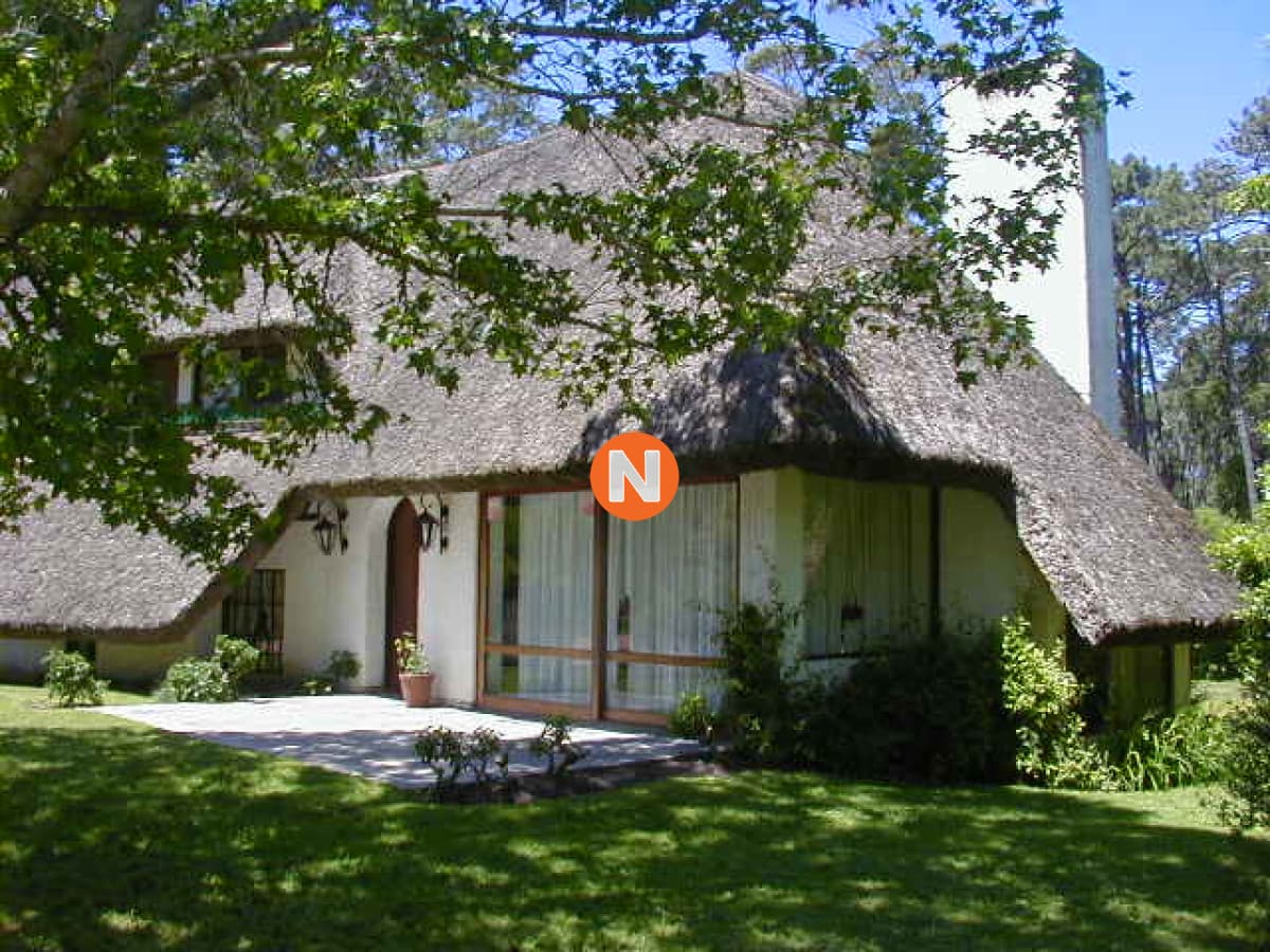 Casa en  Alquiler, Rincón del Indio, Punta del Este, 3 Dorm ...