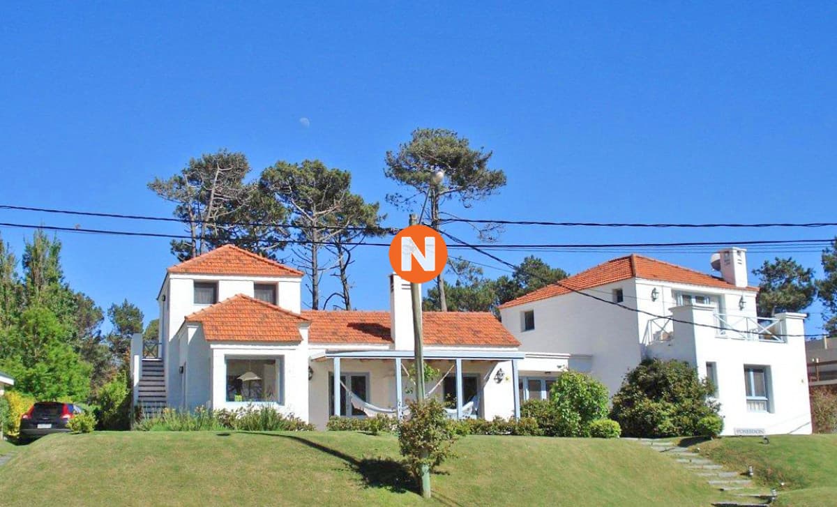 Hermosa casa en una  zona privilegiada venta y alquiler temp ...
