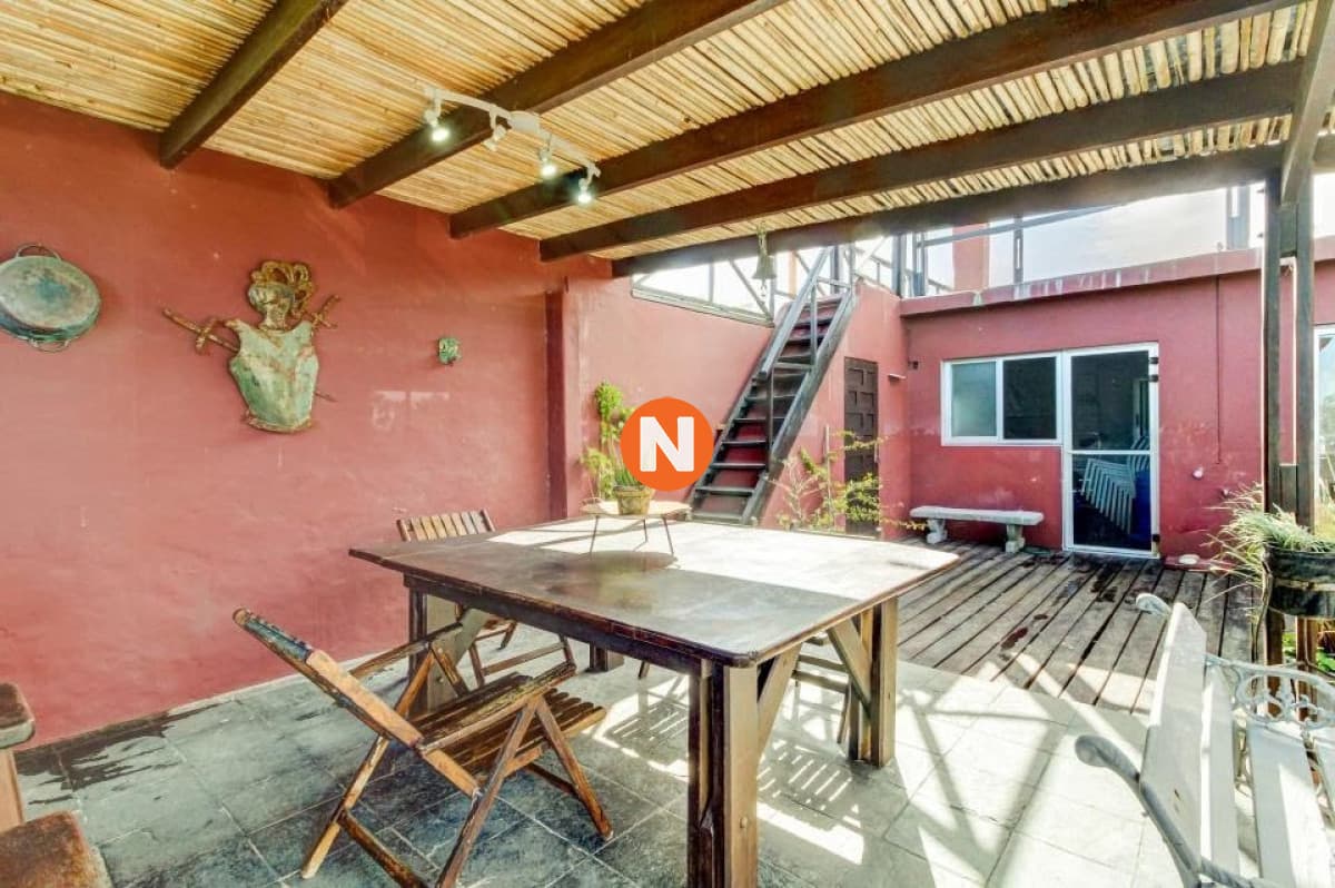 Casa Punta Piedra
