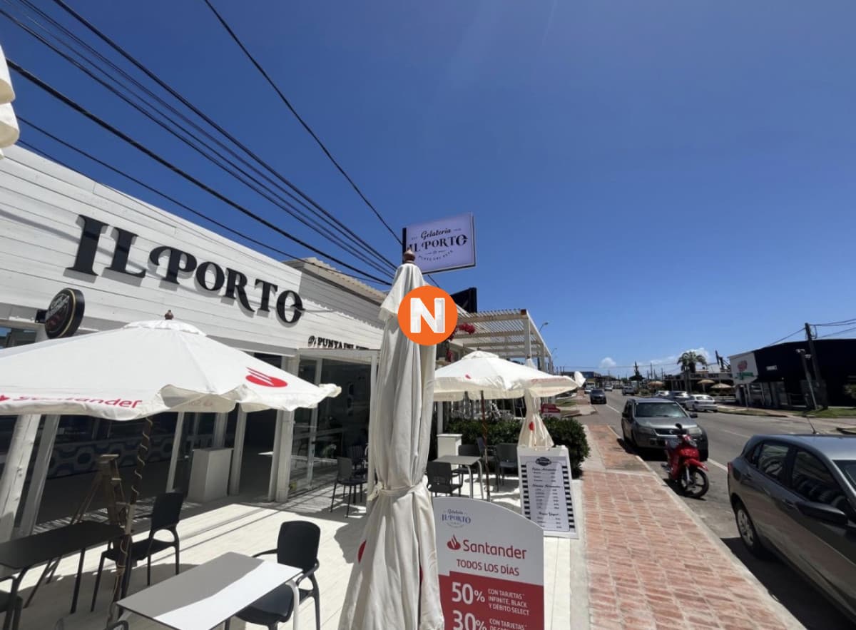 Oportunidad Única en La Barra: Local Comercial a Pasos del  ...
