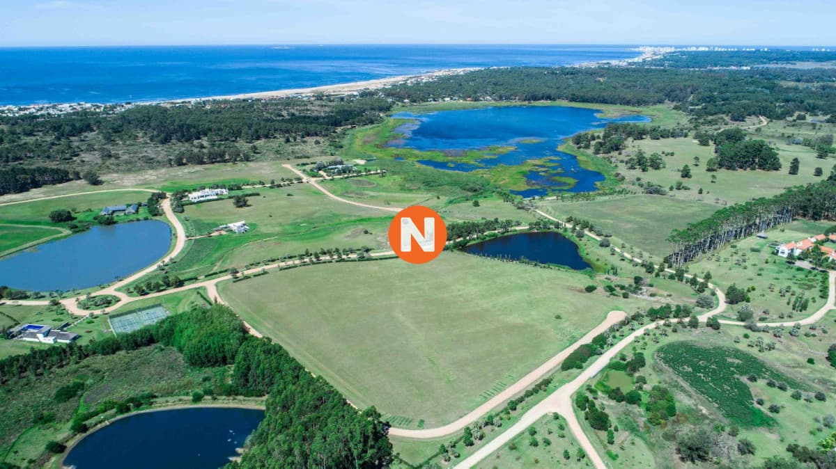 Lote en Laguna Estate, Manantiales