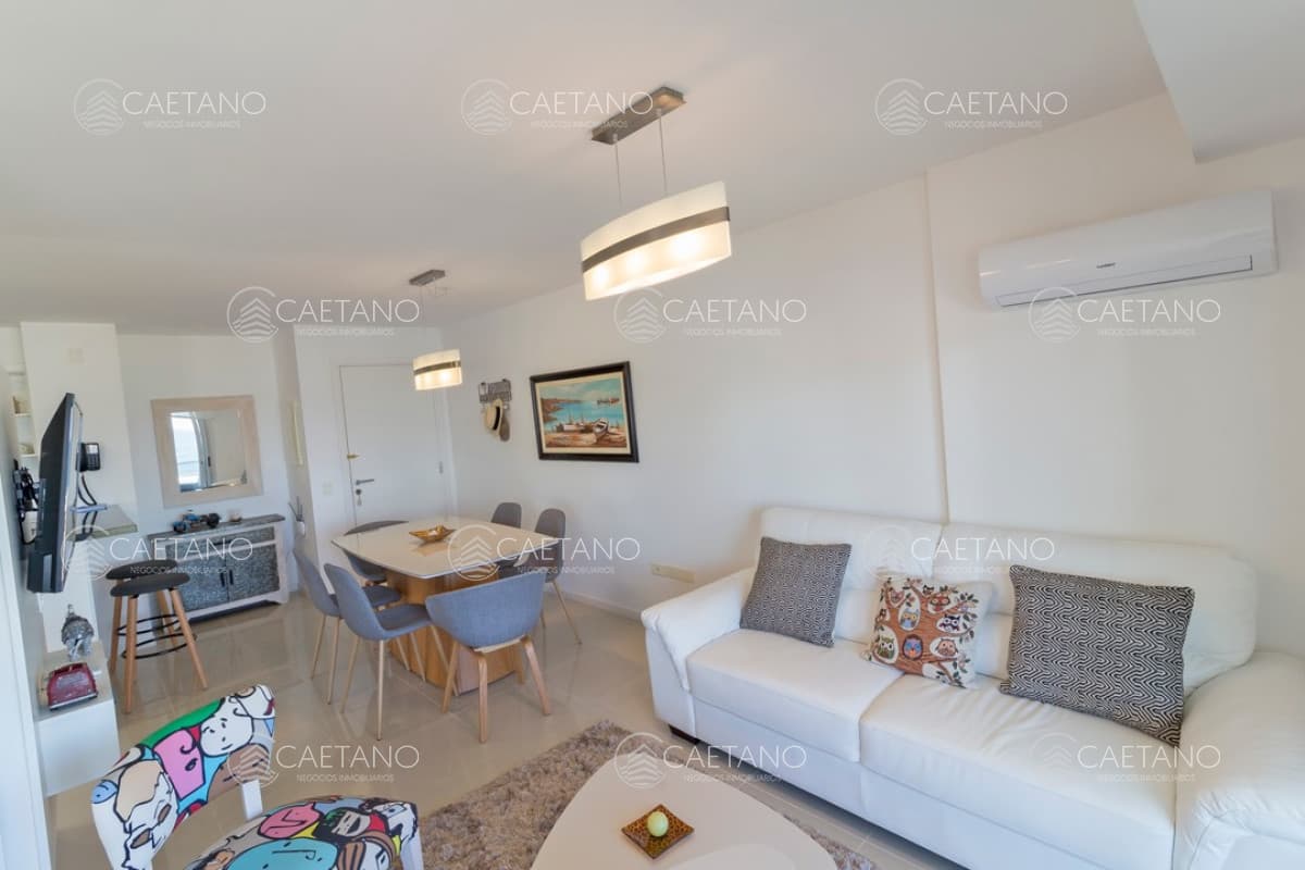 Hermoso Apartamento en torre Arenas del Mar 2