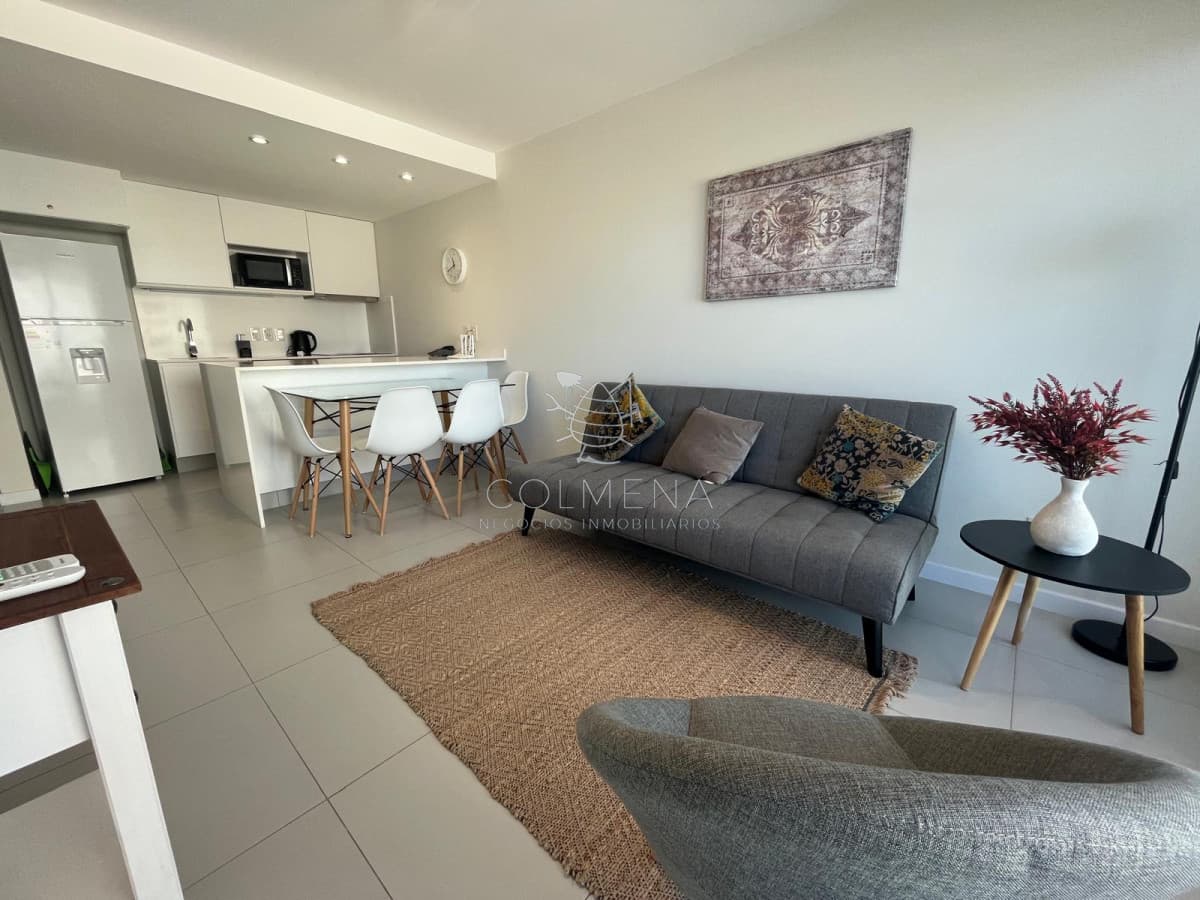 Apartamento en de 1 dormitorio Playa Mansa primera linea