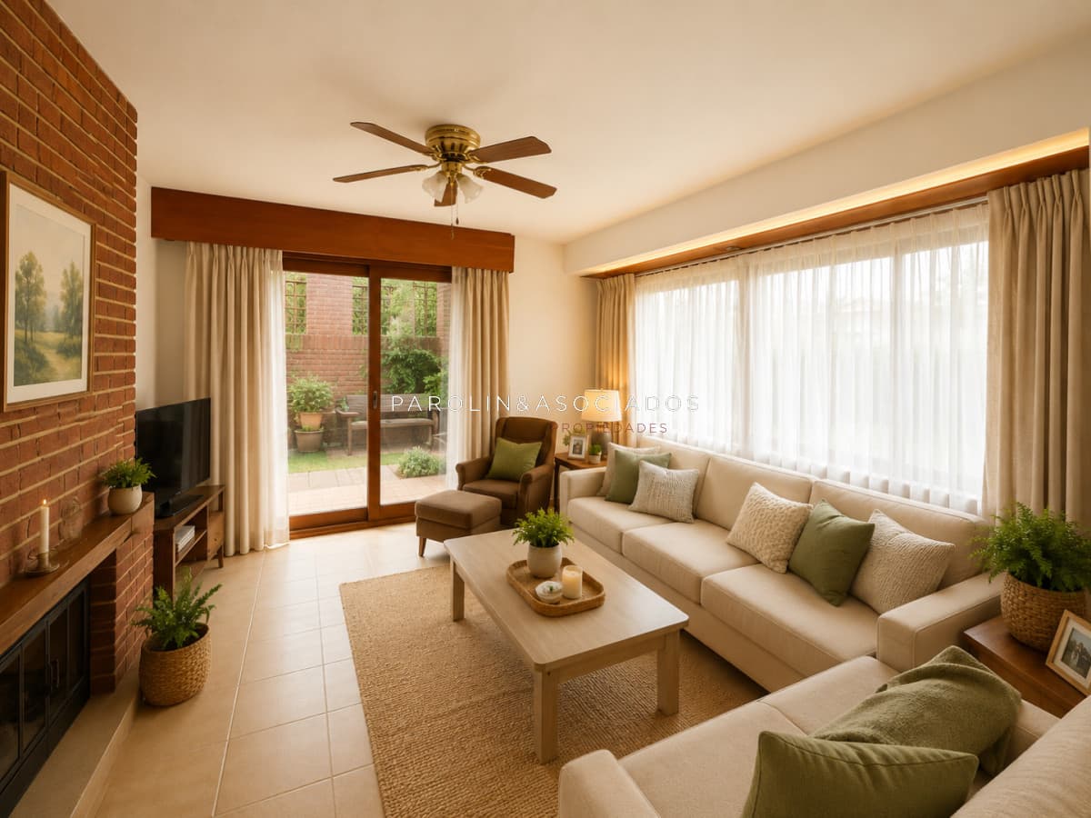 Casa de 4 dormitorios en venta en Mansa, Punta del Este.