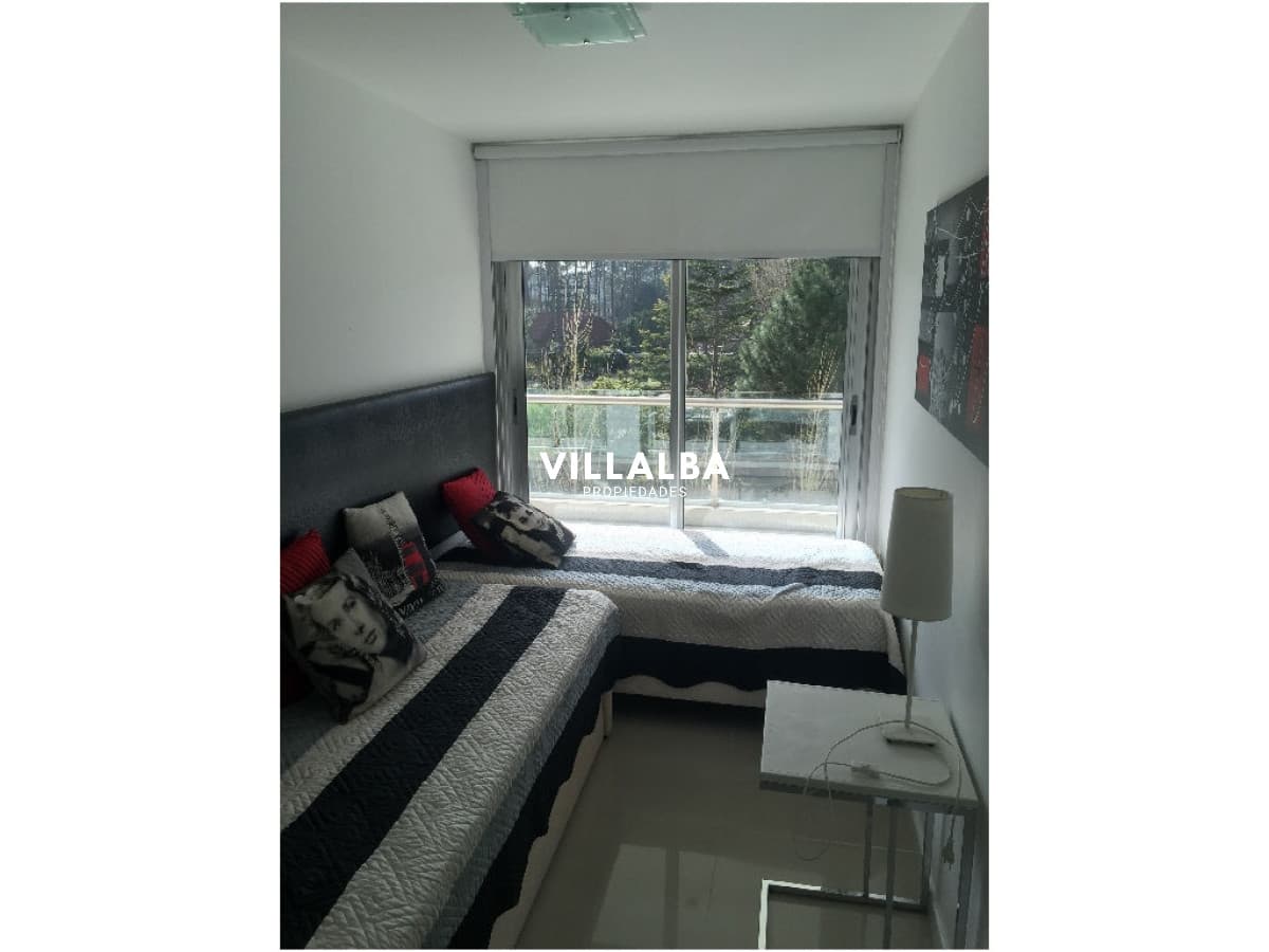 Apartamento en Venta y Alquiler, Roosevelt, Punta del Este, 2 Dormitorios.