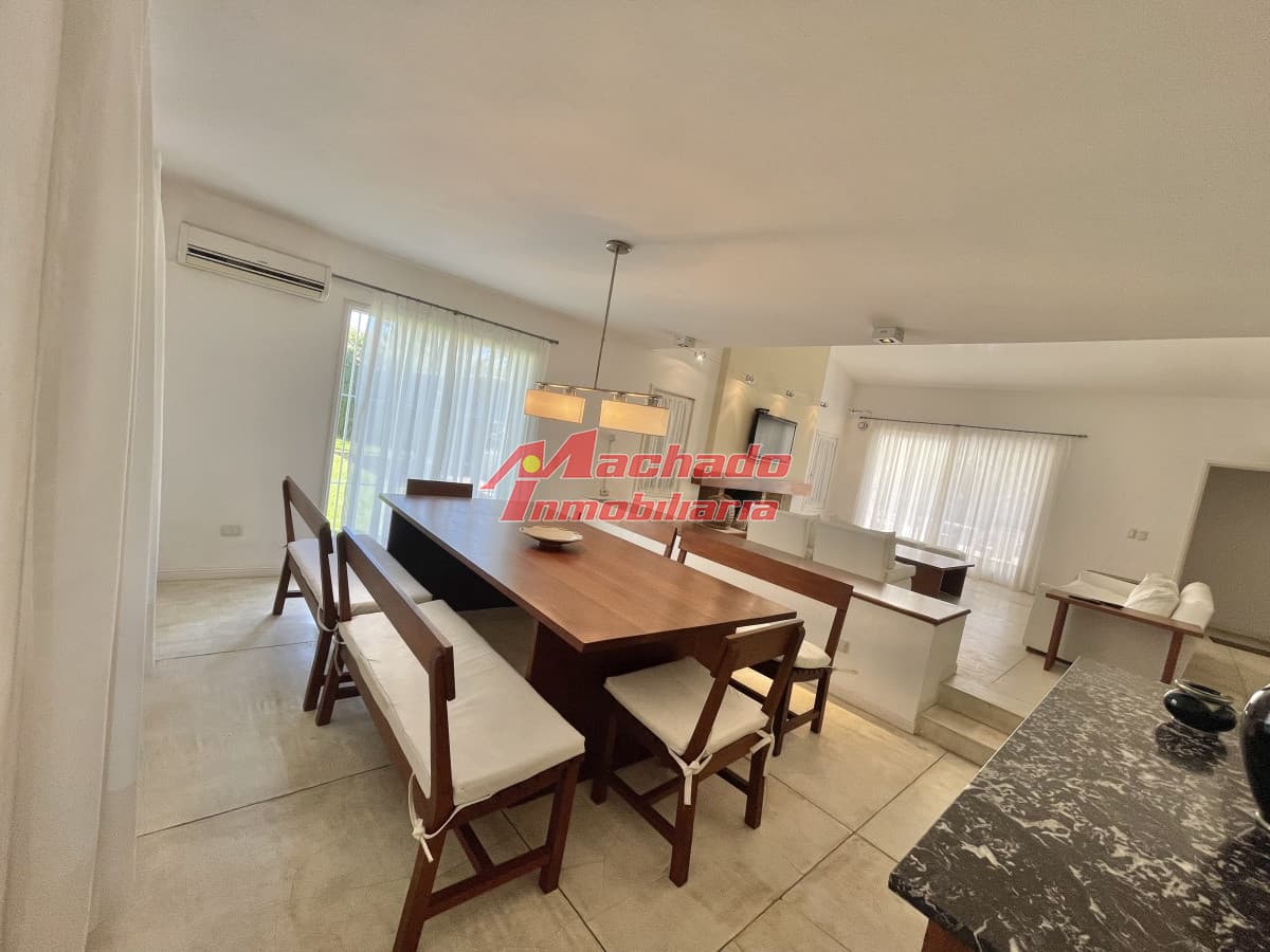Casa en Venta y Alquiler en Punta del Este